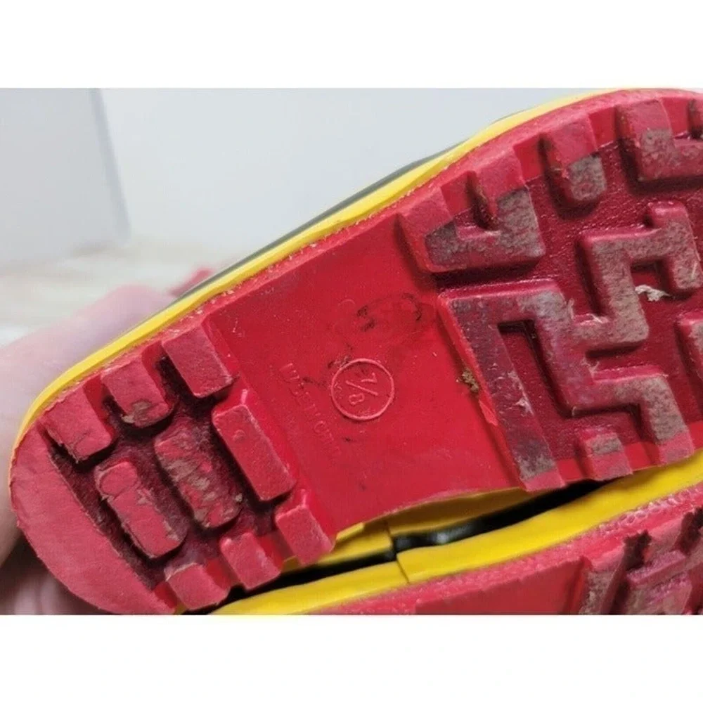 Fireman Fire Dept Rain Boots Fire Cheif Black Yellow 7/8 Boys Girls #13‎